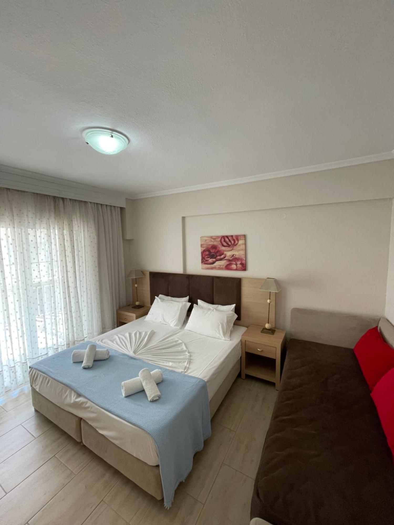Maria Apartments パラリア・ディオニショウ エクステリア 写真